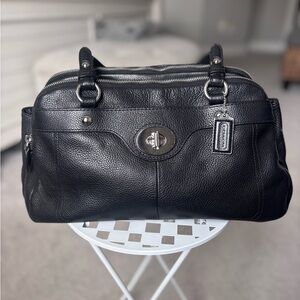 Vintage Coach Penelope Black Pebbled Leather Turnlock Satchel Shoulder Bag